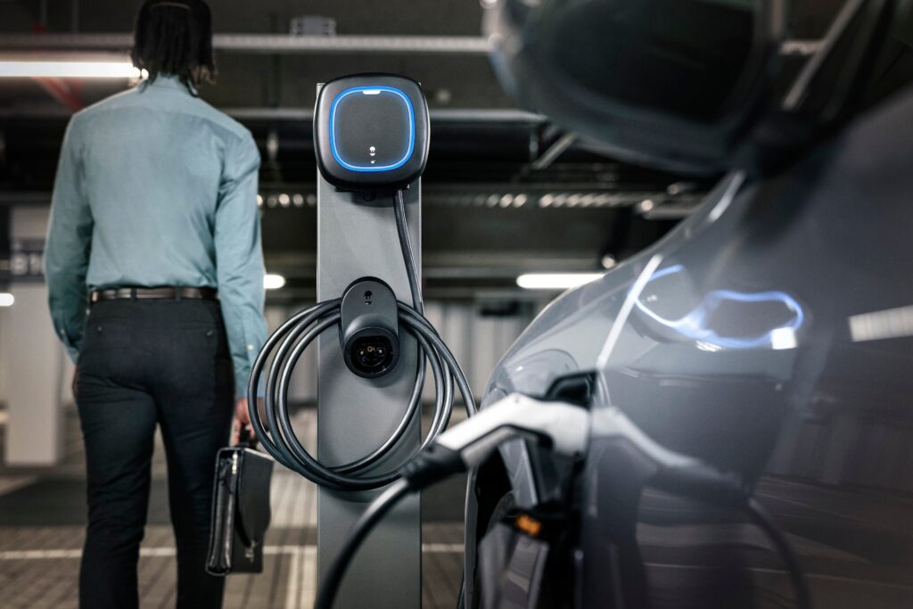 auto laadpaal installeren